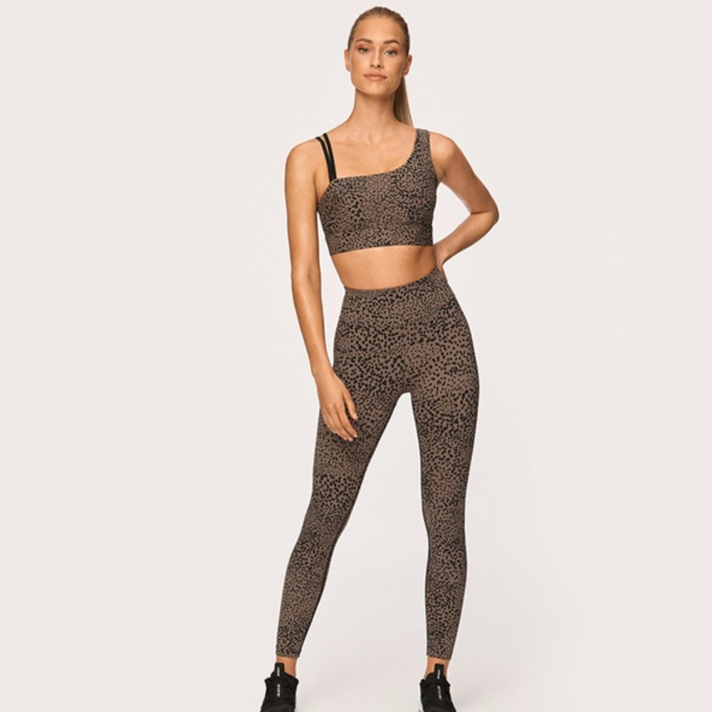 Shoulder Animal Print 2 Piece Yoga